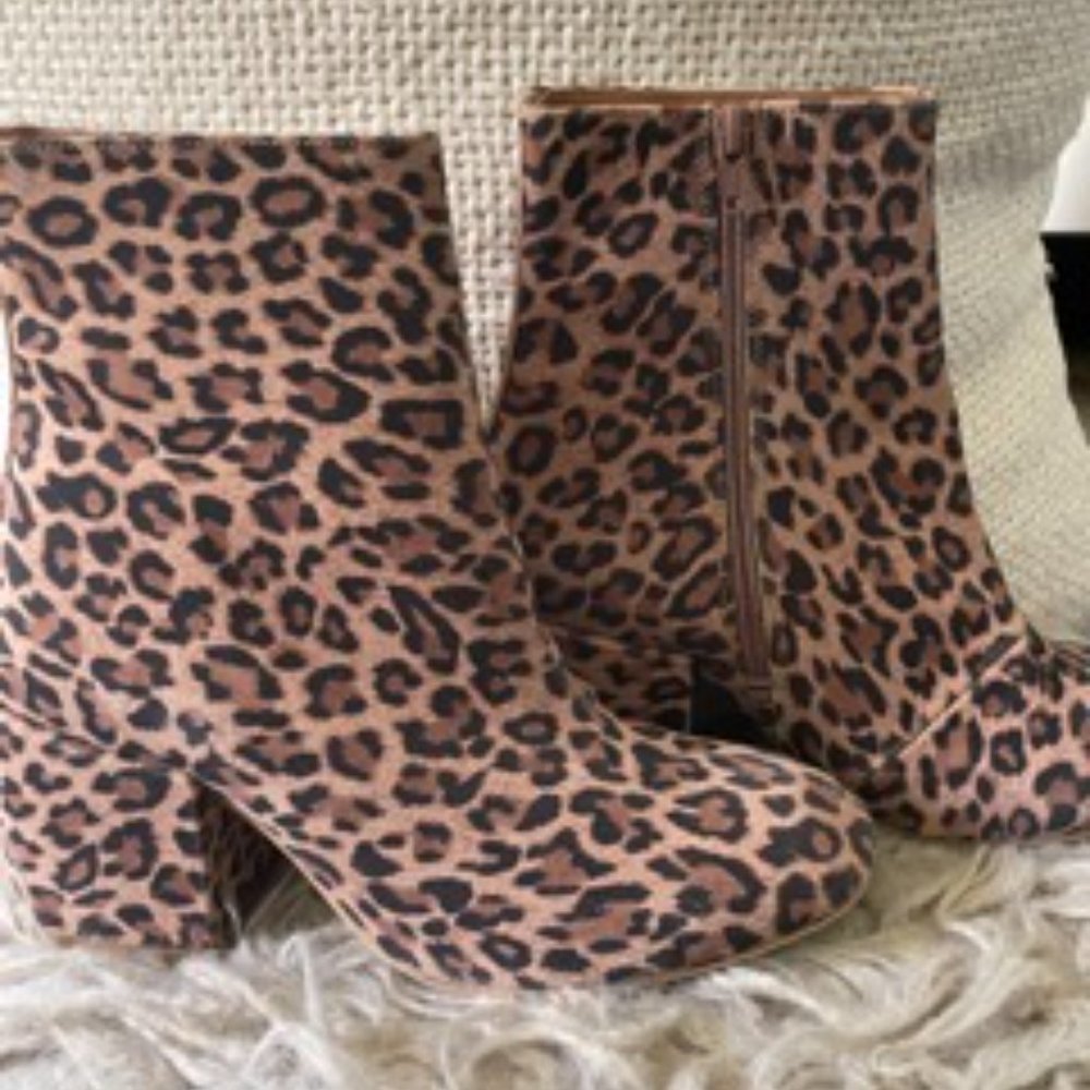 Free People Nicola Heel Boot - NEW  Size 8